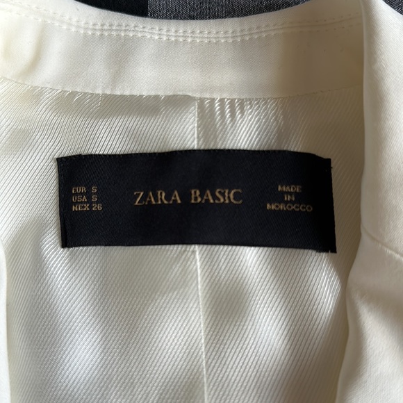 Zara cream colour one button blazer. Size small. - Picture 3 of 5